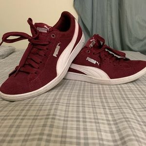 Puma memory foam shoes